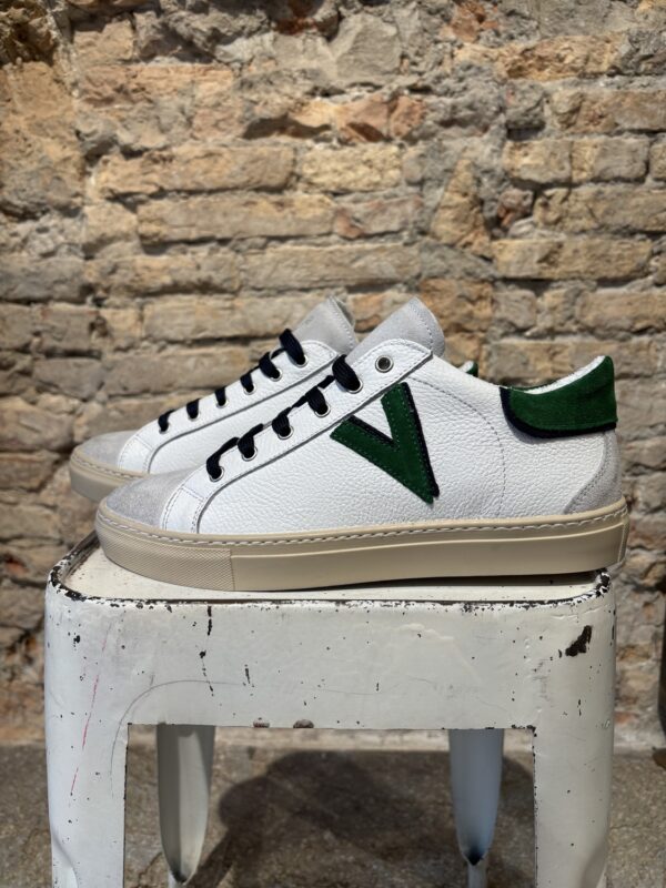 SCARPA OLYMPIC V – Sneakers V2 artigianali a suola bassa in pelle martellata