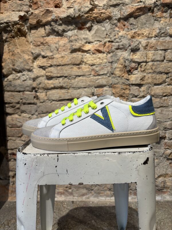 SCARPA OLYMPIC V – Sneakers V2 artigianali a suola bassa in pelle martellata
