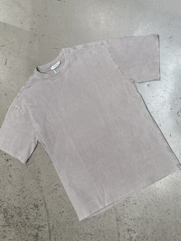 T-SHIRT OVER LAVATA J.W.