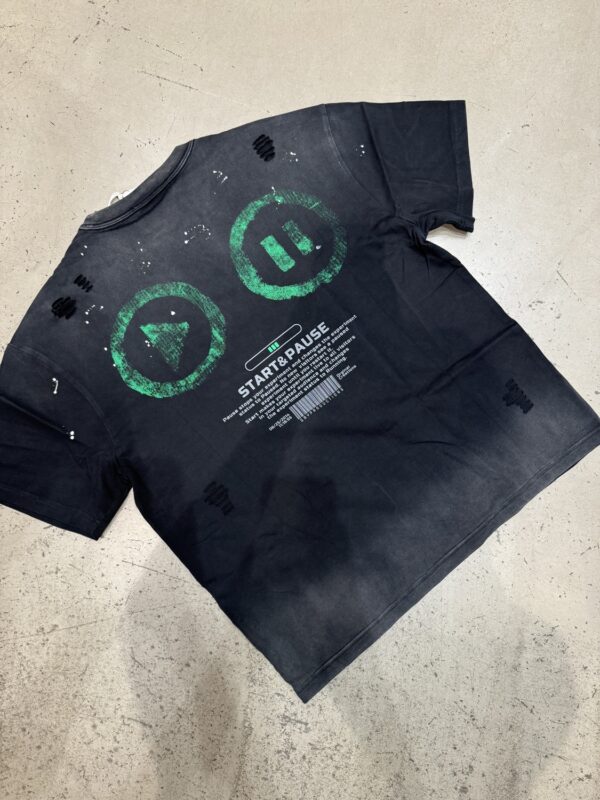 T-SHIRT OVER BUCHI J.W.