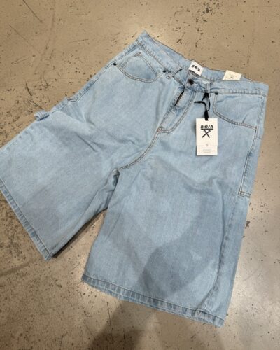 BERMUNA OVER JEANS BERNA