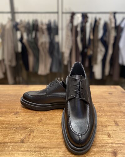 SCARPA STRINGATA OVER D