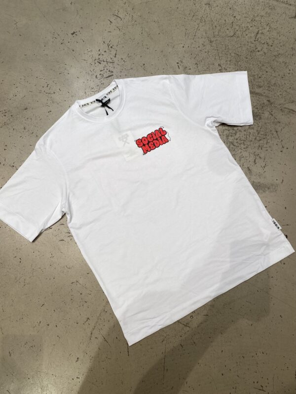 T-SHIRT SOCIAL MEDIA BERNA