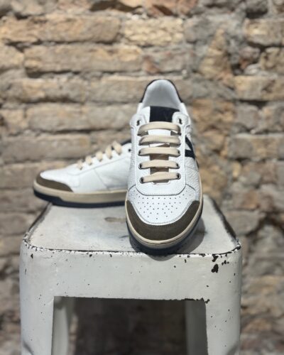 COLLEGE - SNEAKERS BIANCA CON INSERTI E SUOLA BICOLOR