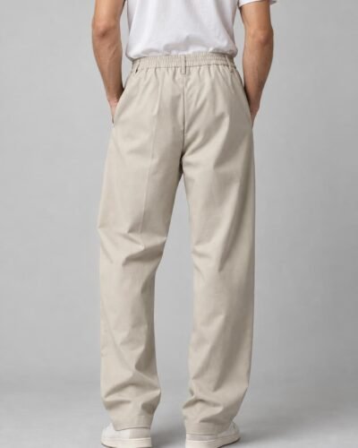Pantaloni beige elasticizzati