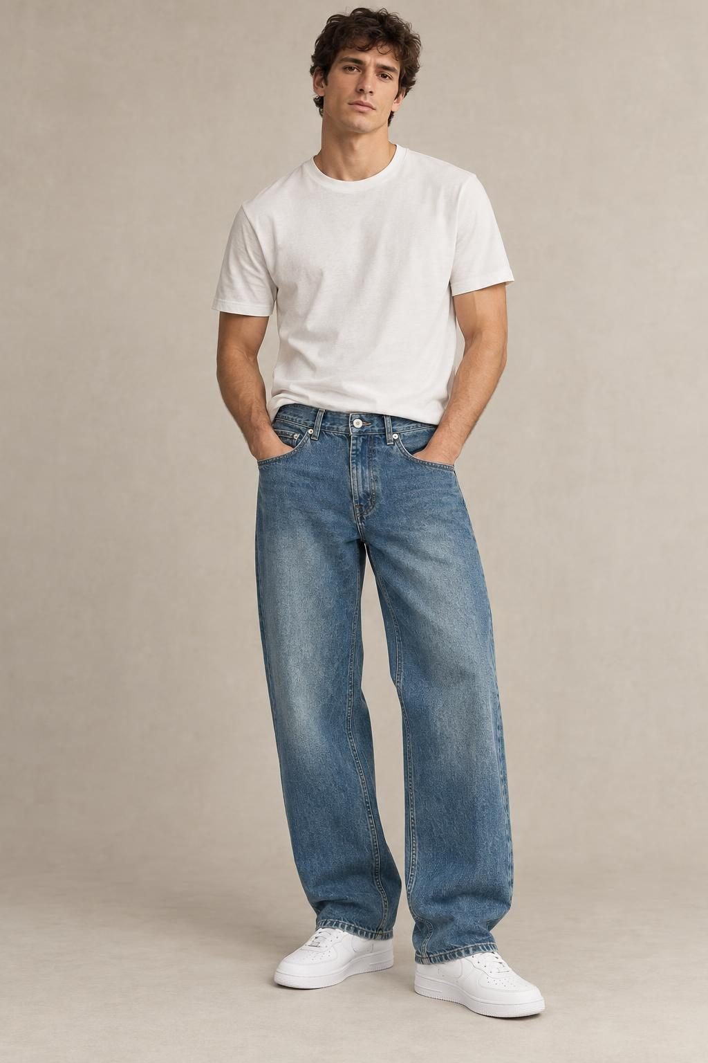 Jeans a gamba ampia